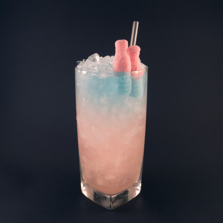 Röda Remmar Drink - Recept på goda drinkar - Drinkoteket