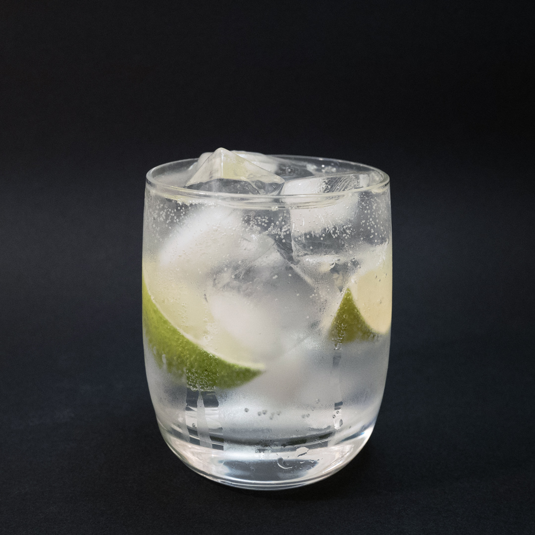Gin & Tonic (GT) Drink - Recept på goda drinkar - Drinkoteket
