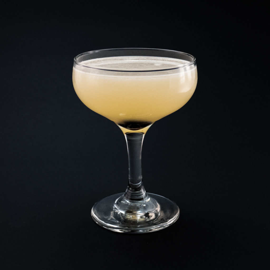 Passion Fruit Daiquiri Drink Recept på goda drinkar Drinkoteket