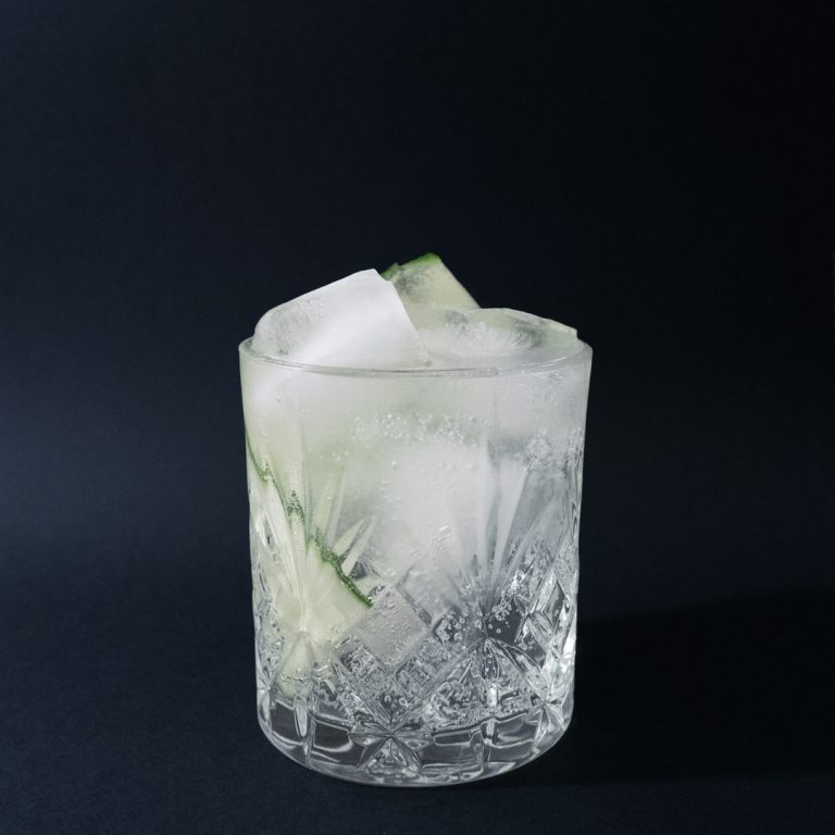 Cointreau & Tonic Recept Goda drinkar online Drinkoteket