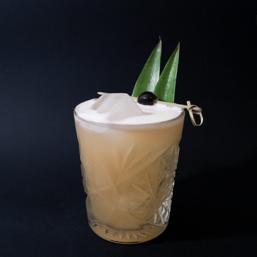 Pineapple Whiskey Sour Drink Recept